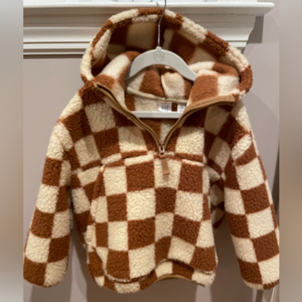 XS Gap Kids Sherpa half-zip pullover